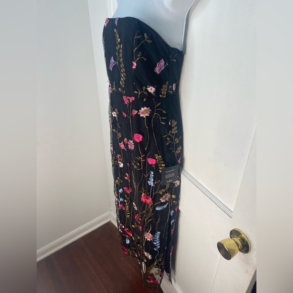 Lulu's NWT Embroidered Bold Botanicals Strapless Black Floral Midi Dress - Picture 5 of 12